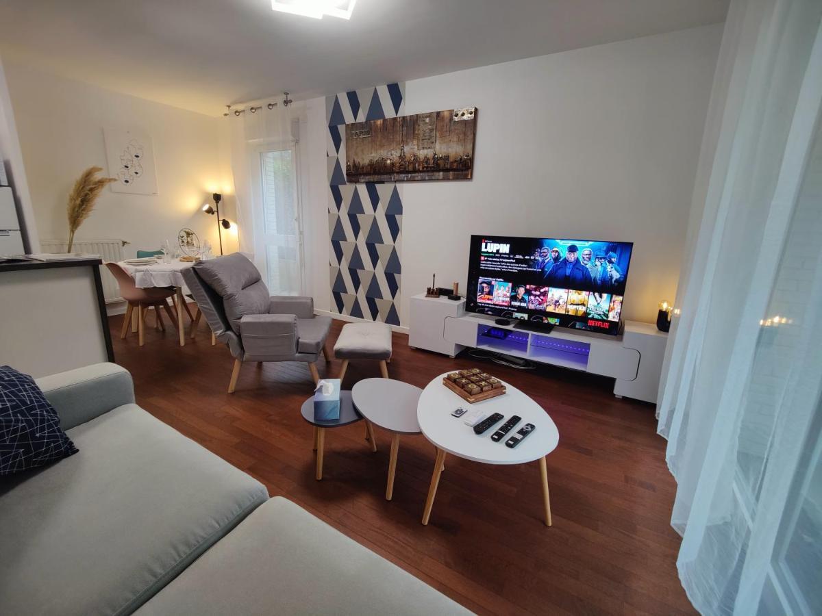 Quietstay 20' Paris, Connected Home Avec Terrasse Massy  Eksteriør billede